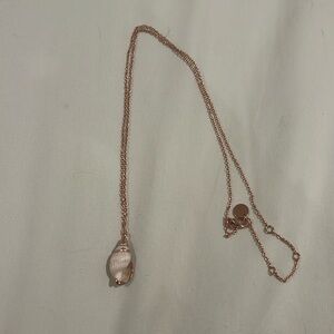 rose gold pura-vida necklace